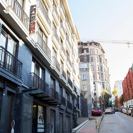 塔克西姆科特恩套房酒店