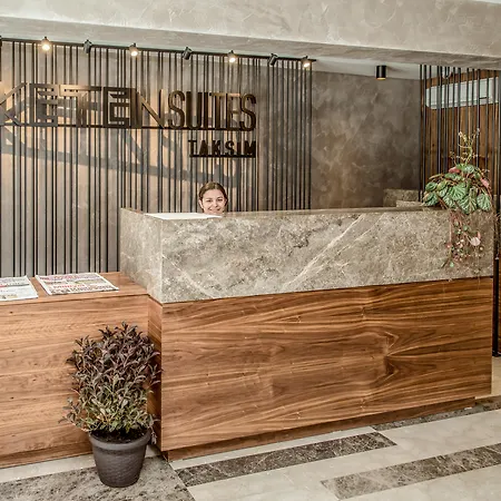 塔克西姆科特恩套房酒店 *